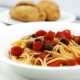 ricetta-spaghetti-acciughe-e-olive